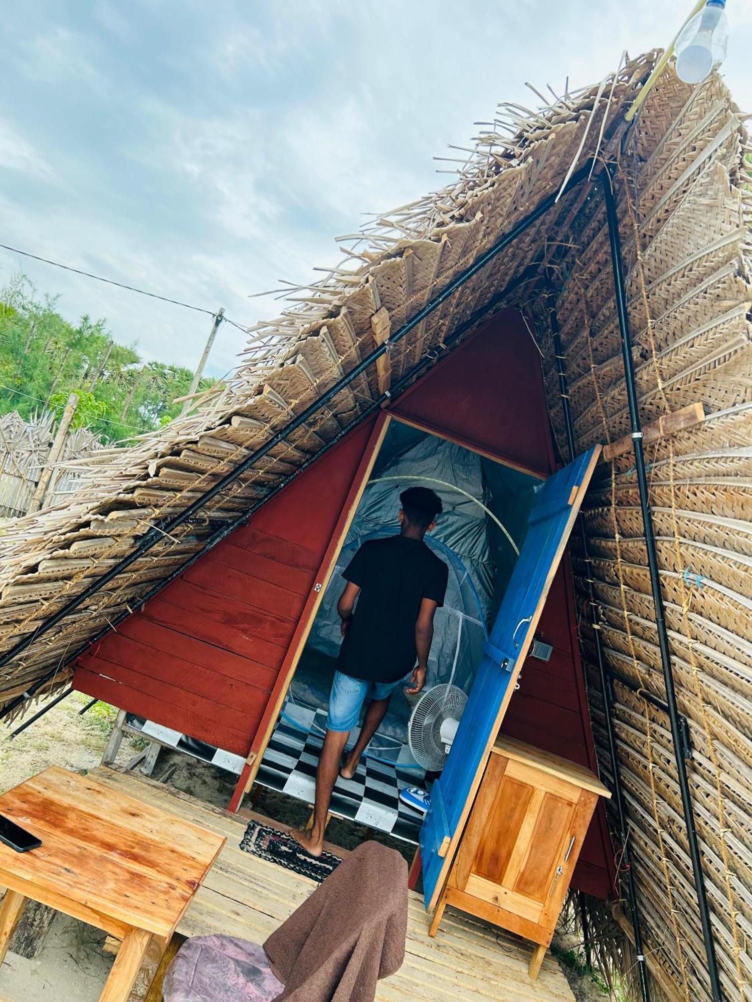 Delft Jeyam Resorts Delft East Phòng bức ảnh